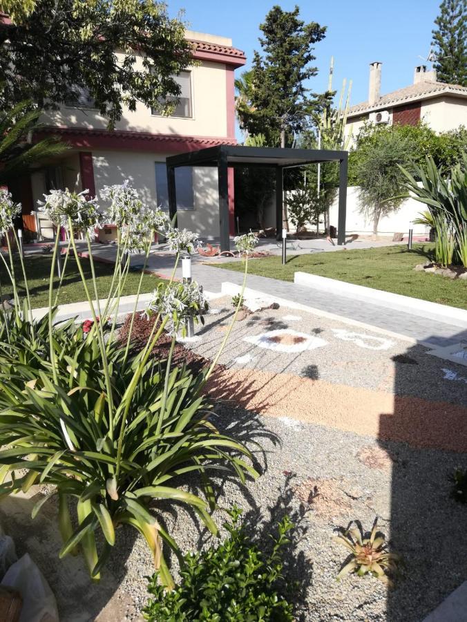 Bed&Breakfast Villa Nora Quartu SantʼElena Buitenkant foto