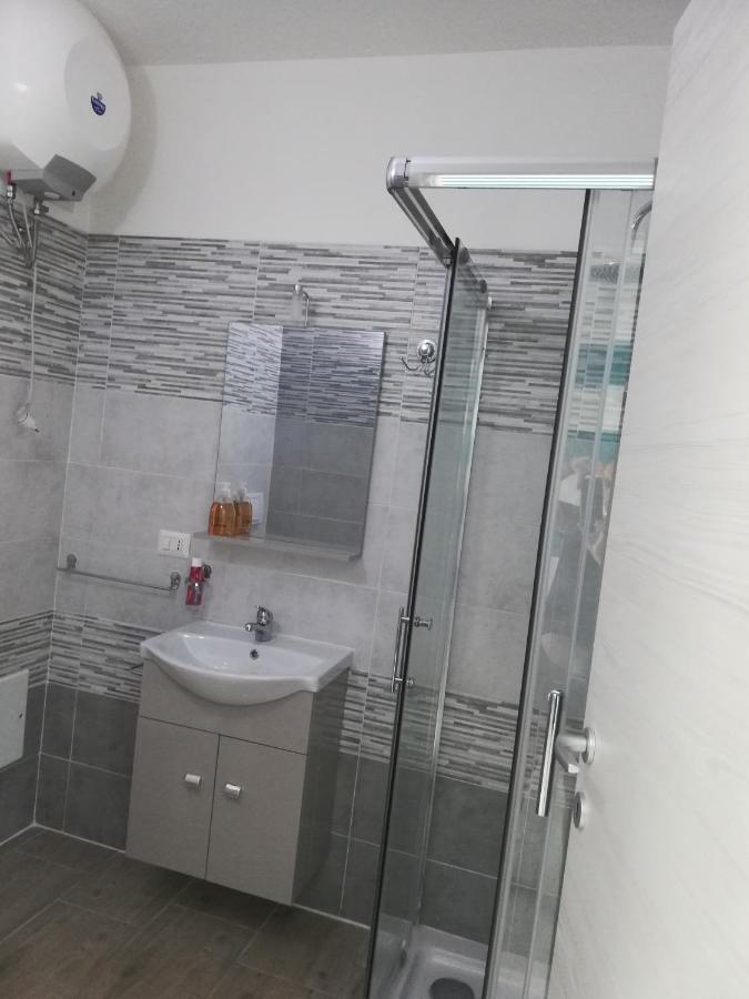 Bed&Breakfast Villa Nora Quartu SantʼElena Buitenkant foto