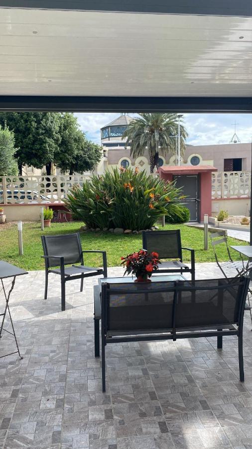 Bed&Breakfast Villa Nora Quartu SantʼElena Buitenkant foto