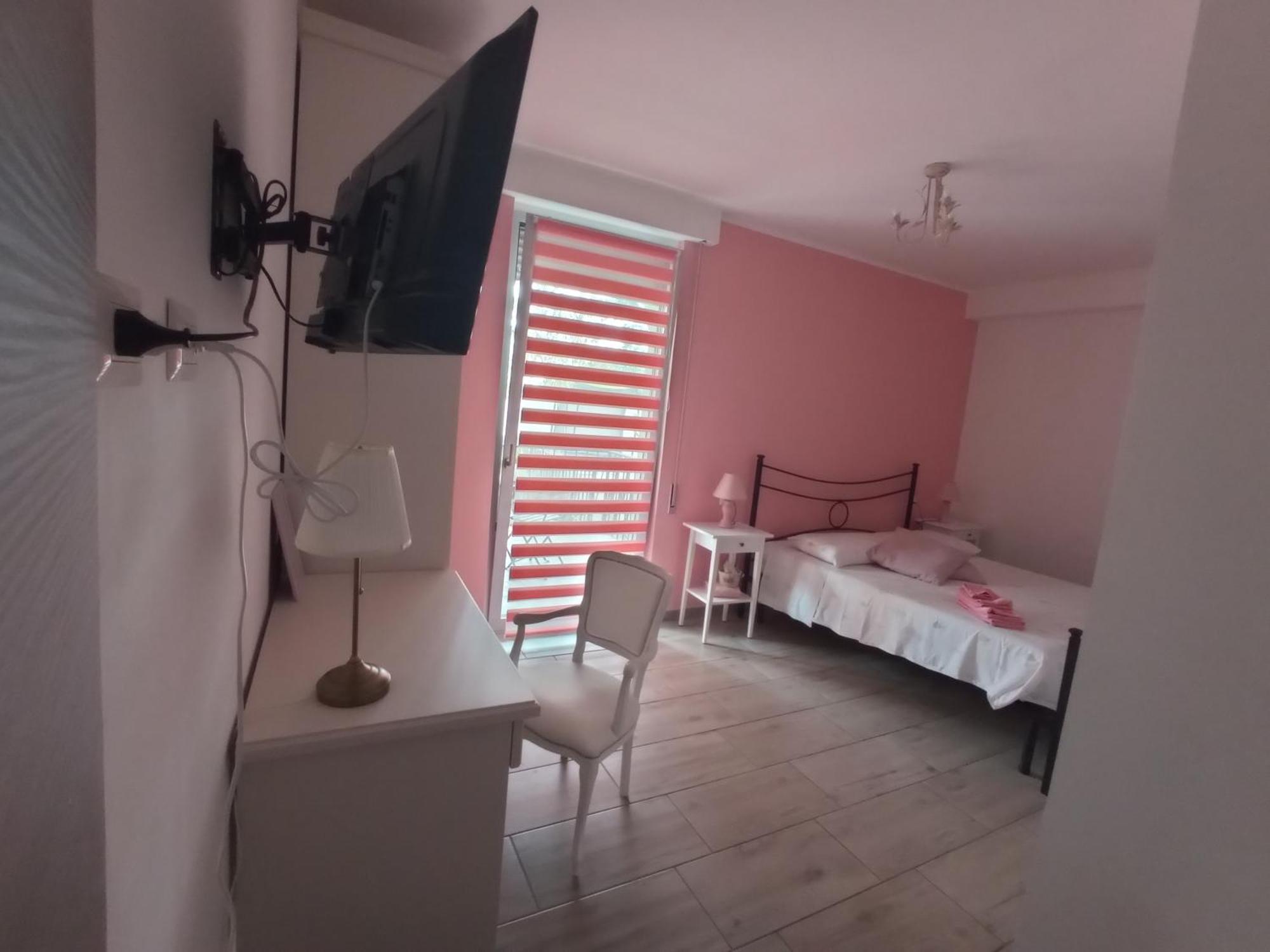 Bed&Breakfast Villa Nora Quartu SantʼElena Buitenkant foto