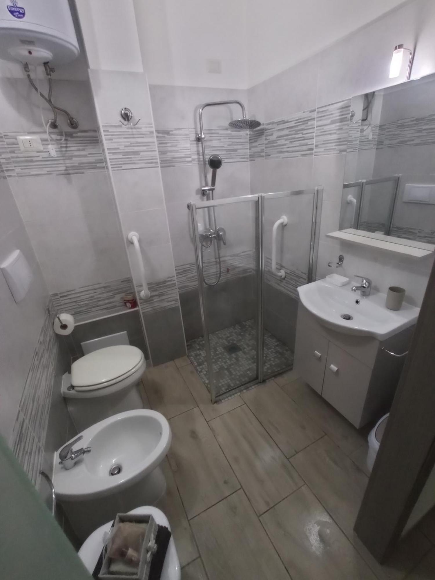 Bed&Breakfast Villa Nora Quartu SantʼElena Buitenkant foto