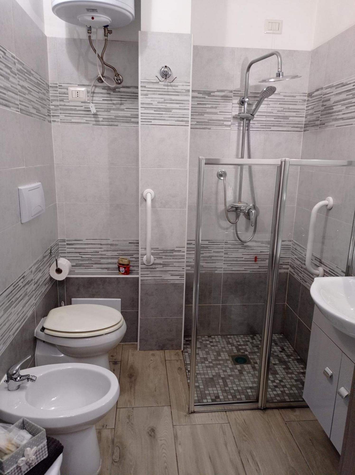 Bed&Breakfast Villa Nora Quartu SantʼElena Buitenkant foto